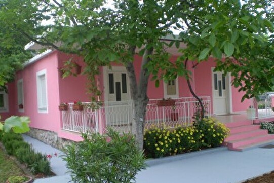 Apartmani Lorena
