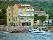 Apartmani Tota - Starigrad